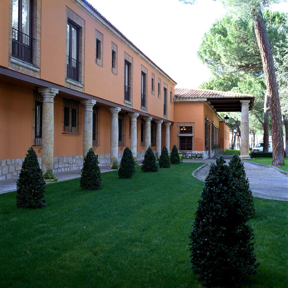 Parador De Tordesillas Exteriör bild