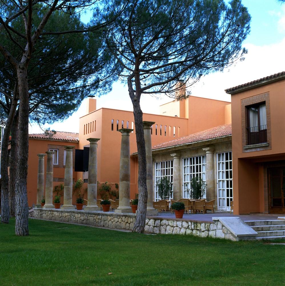 Parador De Tordesillas Exteriör bild