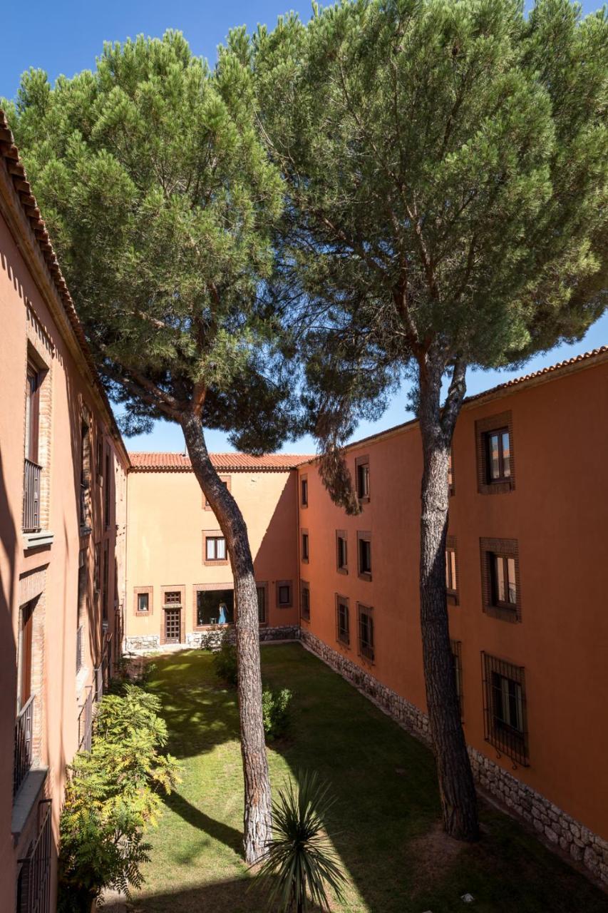 Parador De Tordesillas Exteriör bild